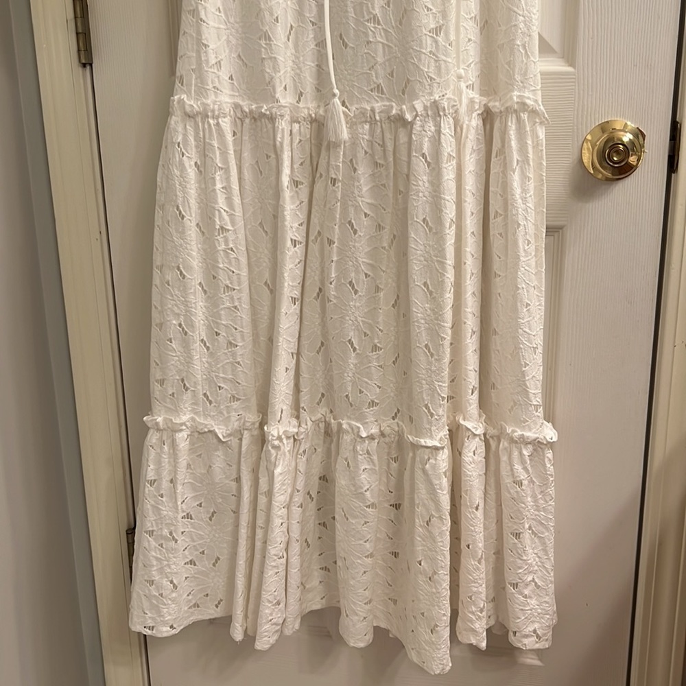 Dress - Picture 3 of 7